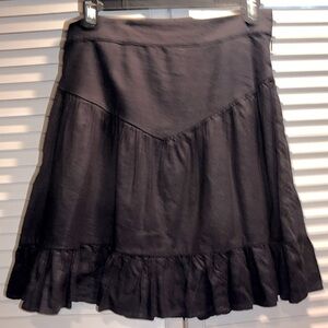 Banana Republic women’s black skirt size‎ 2 never worn